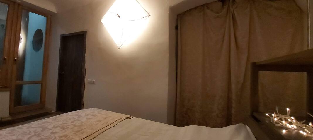 3 bedroom Apartment in Old Riga gallery image 4