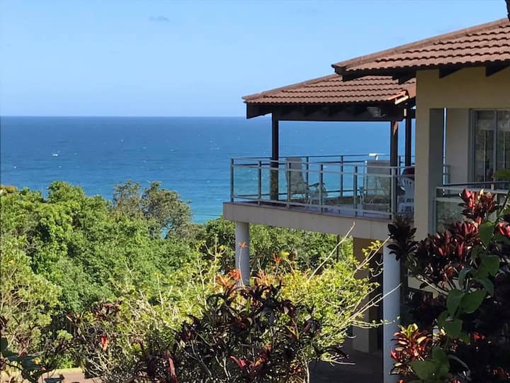 Lovely Holiday Beach House - Port Edward