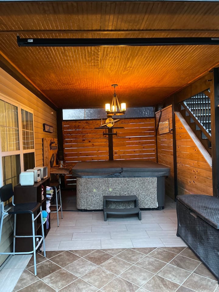 12 Best Airbnbs With Pool In Charlotte, North Carolina Updated 2024