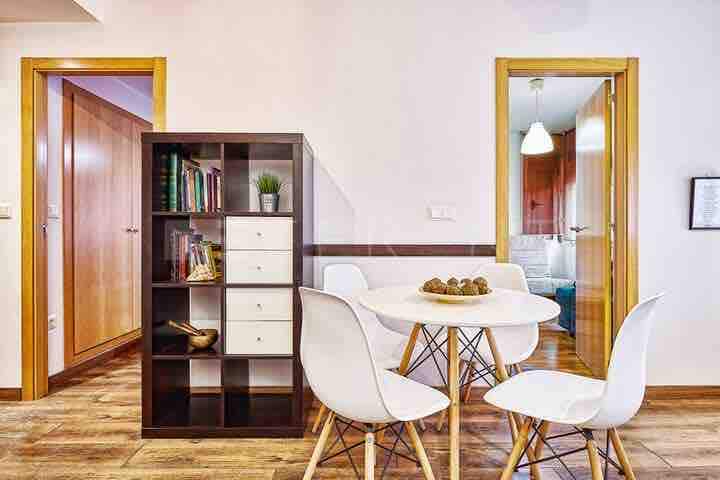 Apartamento Moderno En Pleno Centro De Alicante - Costa Blanca