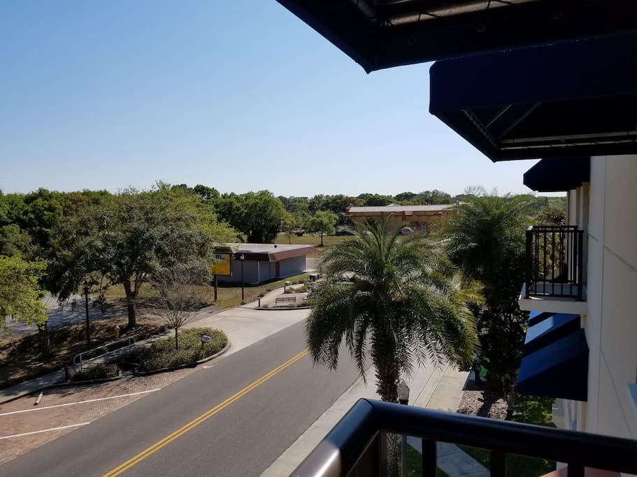 Welcome To PALM HAVEN: your home away from home in Oldsmar, Florida!