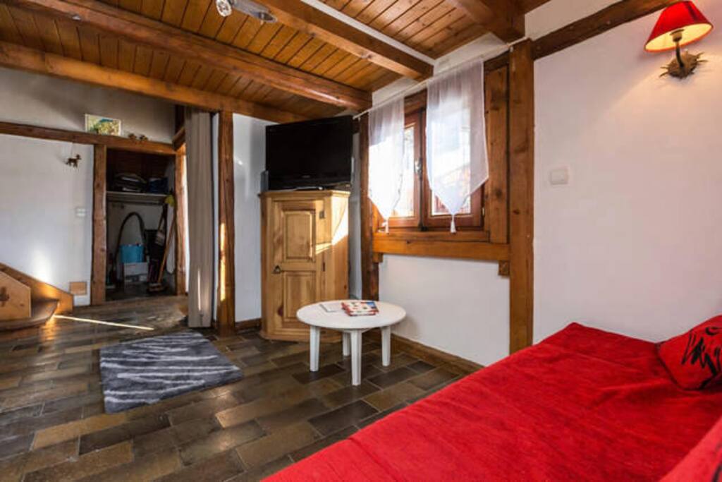 2 Pièces 5 personnes