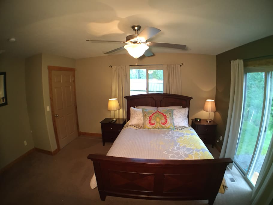 Master bedroom with beautiful views. Private bath and walk-in closet.