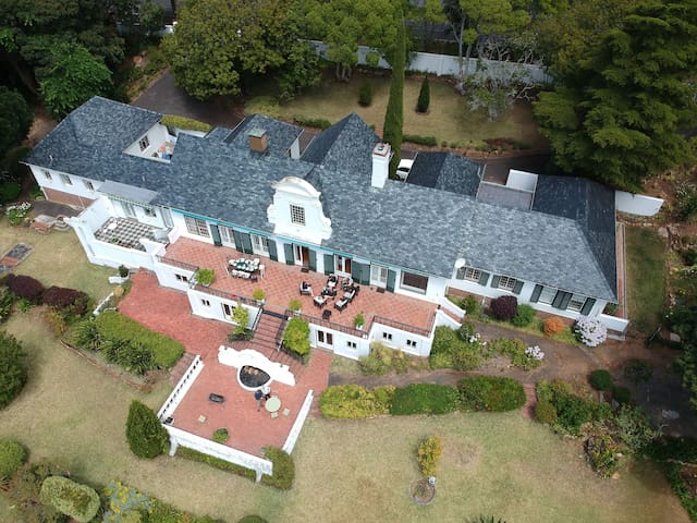 Wittenham Court, Upper Constantia