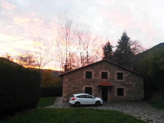 Casa Con Encanto Cantabria Casa Querencia July 2021 House In Carmona Spain 4 Bedroom 2 Bathroom