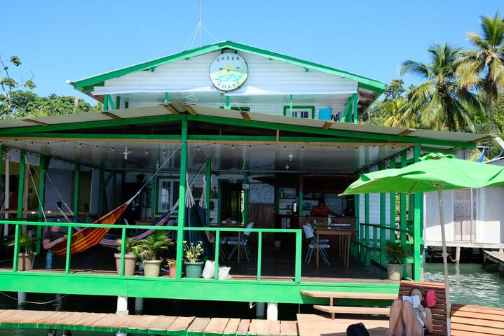 Shared Dorm with 4 Single Beds.