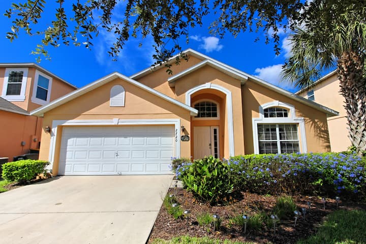 Florida Jewels - Beautiful Villa On Emerald Island - Four Corners, FL