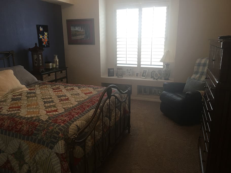 Guest Bedroom Queen Bed