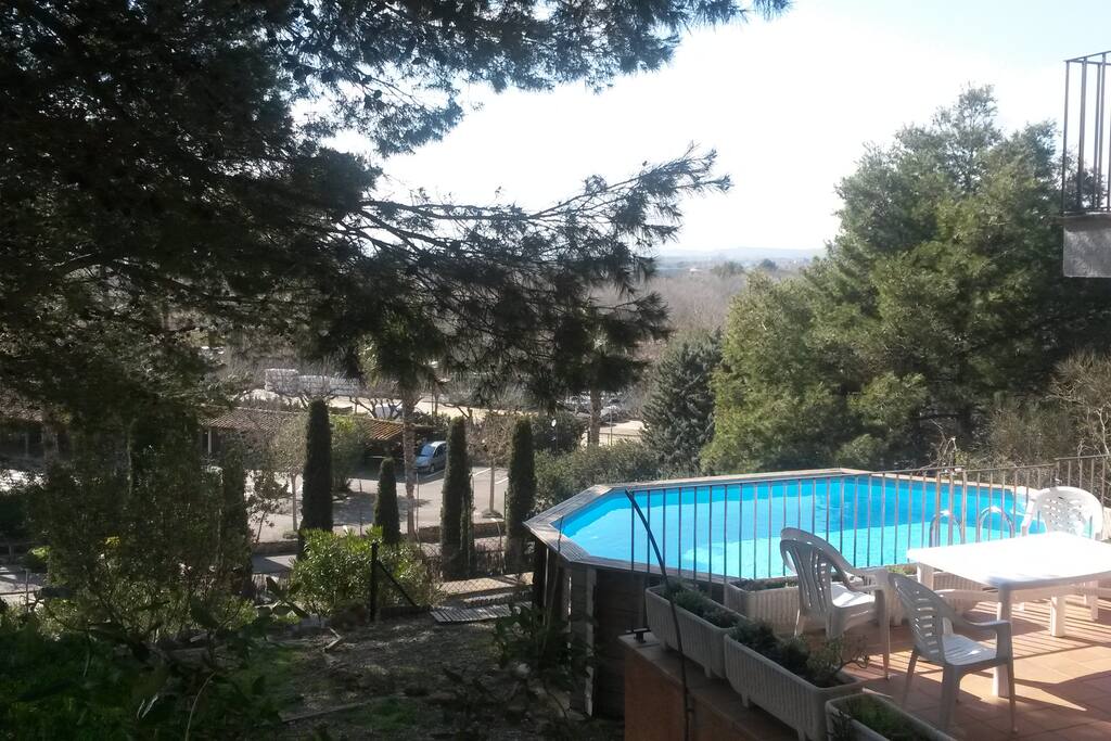 Piscine et vue