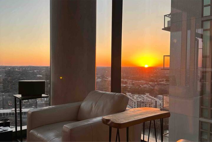 Newest Downtown Austin High Rise gallery image 3