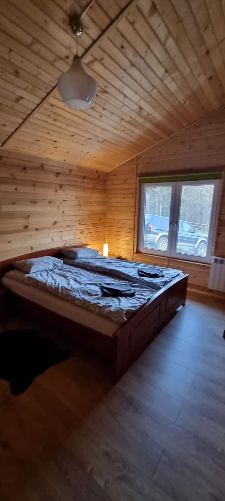 غرفة النوم رقم1 - سرير مزدوج رئيسي 