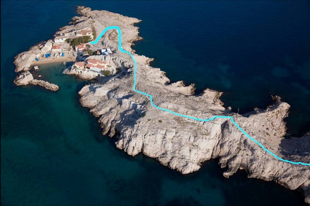 Trajet depuis le parking jusqu'à la calanque