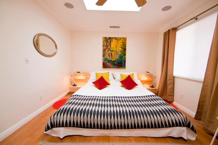 豪华加州加大双人床