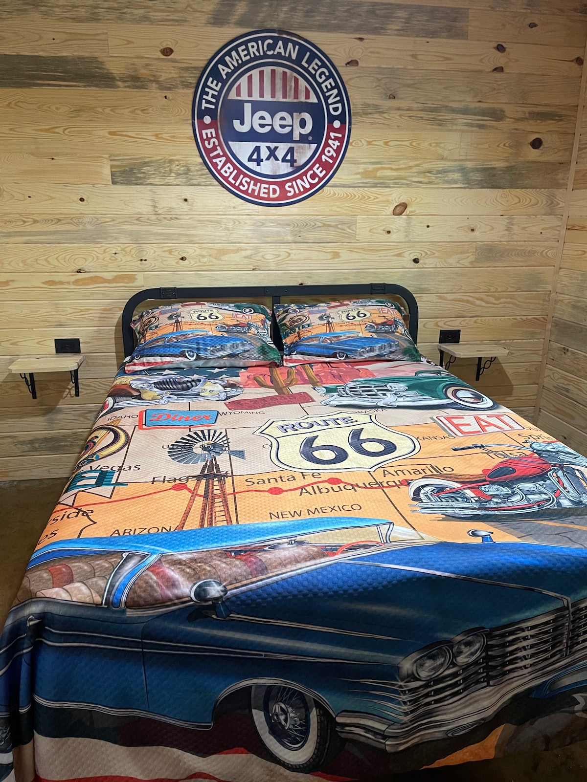 חדר שינה 2 מיטת קווין סייז