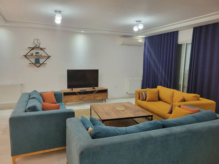 Duplex S+3 located at Lake 2 Apartments for Rent in Tunis, Tunis