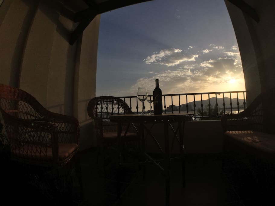 Terraza al atardecer