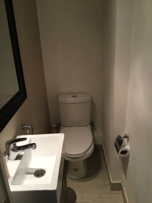 Baño propio a visitante