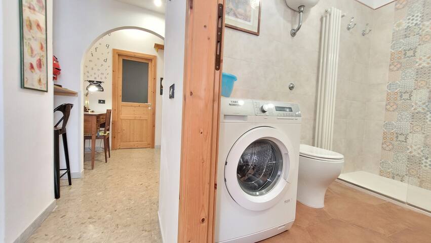 4 camere 3 bagni centrale e comodo gallery image 5