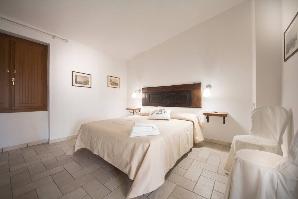 1° Bedroom