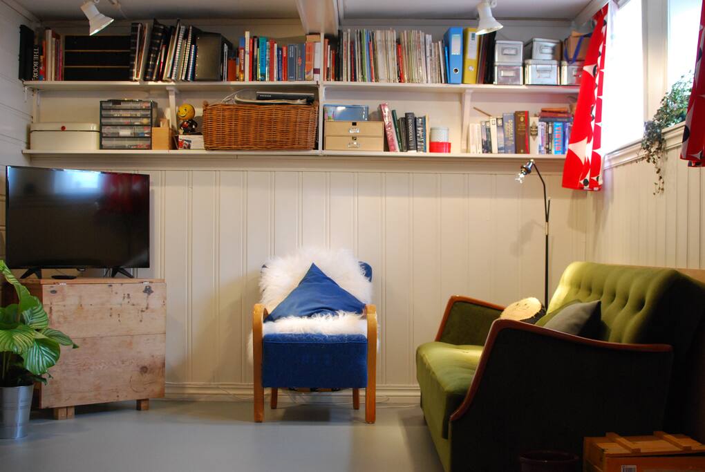 Hyggelig sitteplass med TV