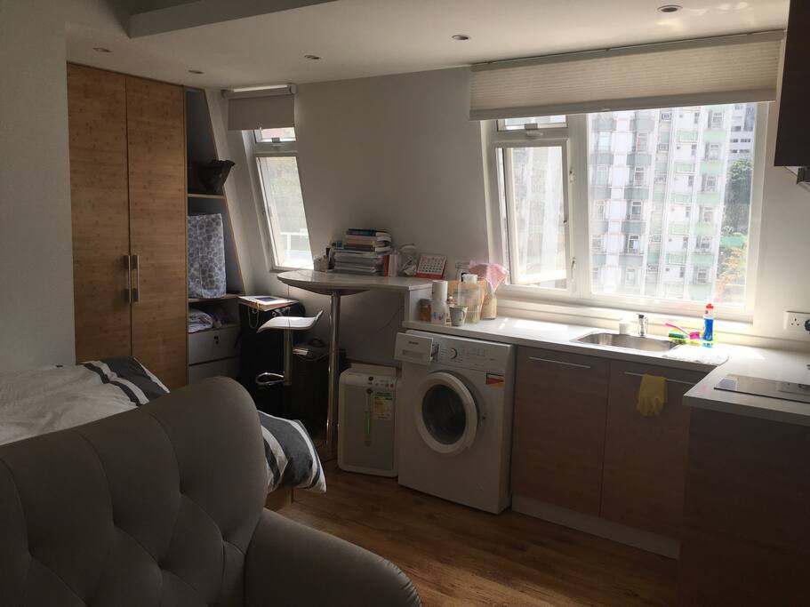Bright, airy studio with lots of natural light