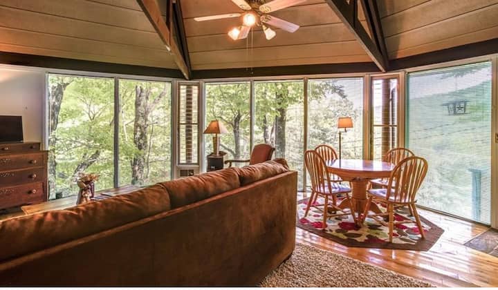 Private, Cozy Beechhouse For Your Mountain Getaway - Beech Mountain, NC