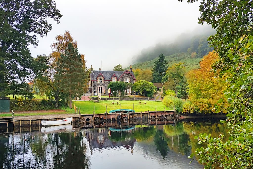 Dall Lodge Country House with its own River Lochay access
