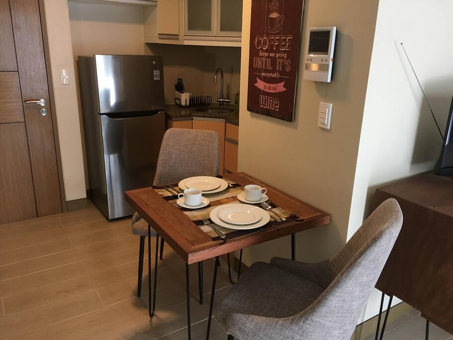 All new kitchen appliances, intercom system connected to lobby security