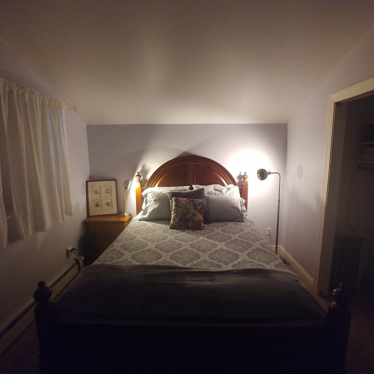 遮光百叶窗可以轻松打盹或睡觉！