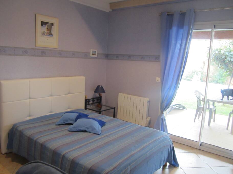 Chambre lit double