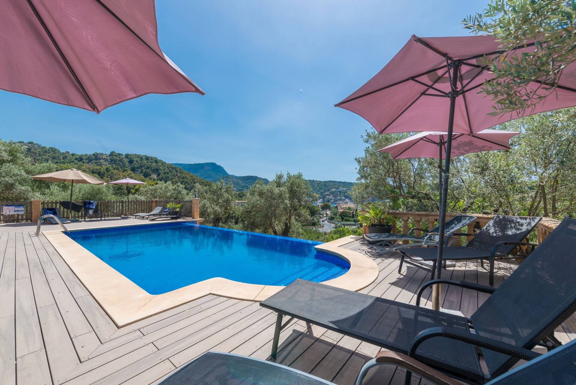 Casa „Can Tamany“ mit Bergblick, Gemeinschaftspool, Garten und WLAN — Foto 5