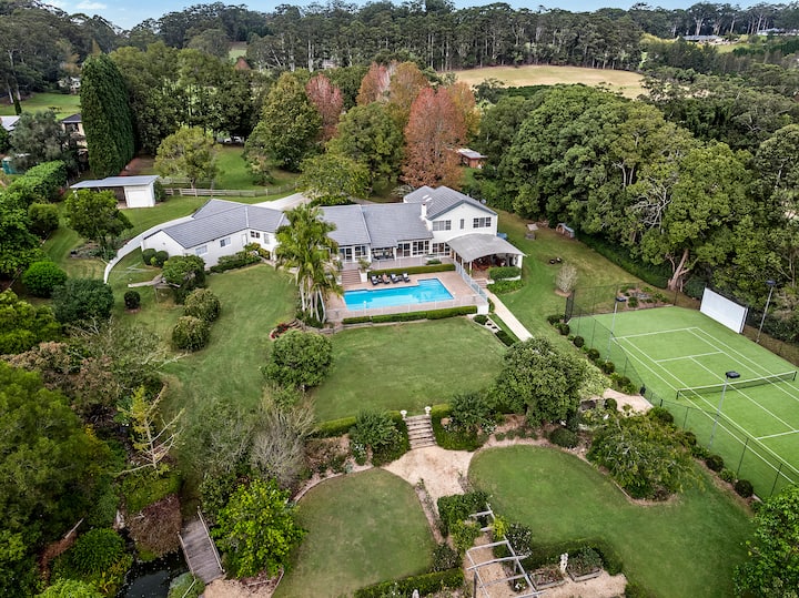 The Residence - Tennis court, Pool, Heated Spa
