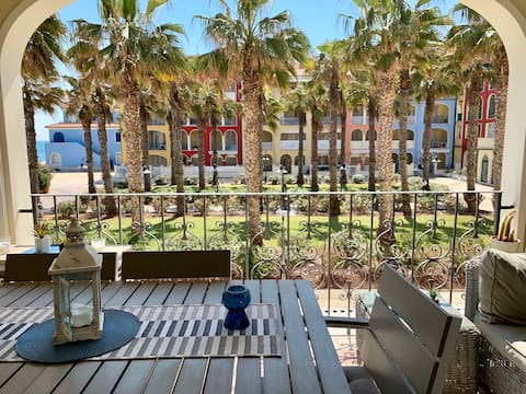 Apartmen of Infinity