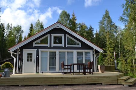 A cozy cottage by the river