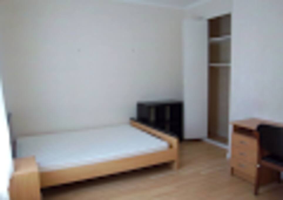 Toujours la chambre n1 ce lit n’attends que vous