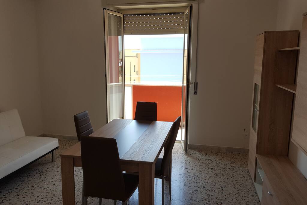 soggiorno lato appartamento