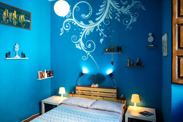 ~Lovely Double Bedroom~Sliema~Near The Sea
