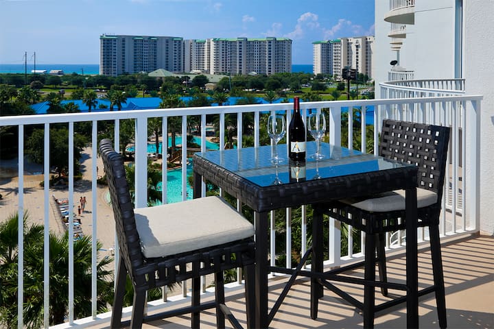 The Palms 2601 ~ 2 King Beds ~ 2 Full Baths ~