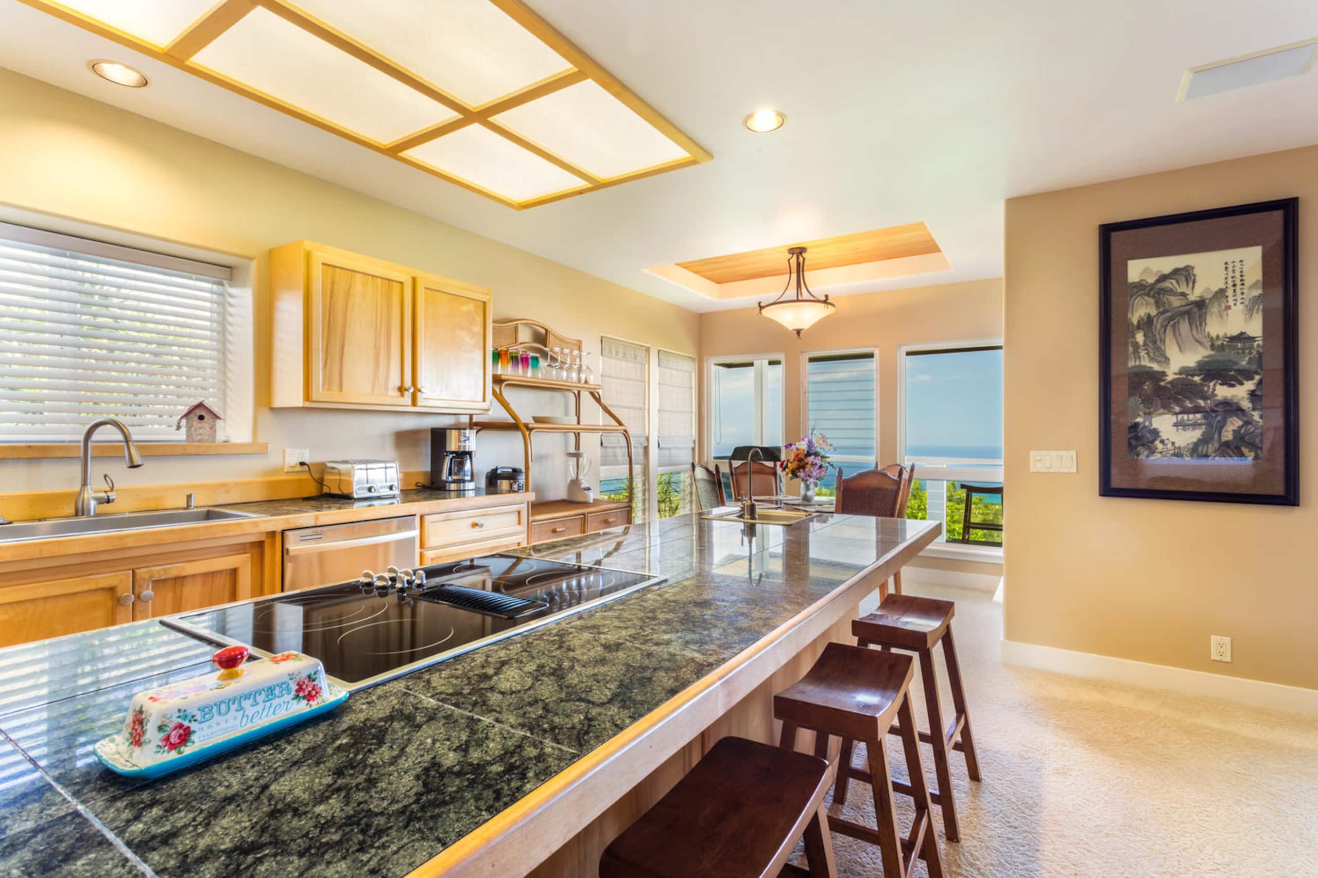 Home in Kailua-Kona · ★4.96 · 3 bedrooms · 3 beds · 3 baths - Image 12