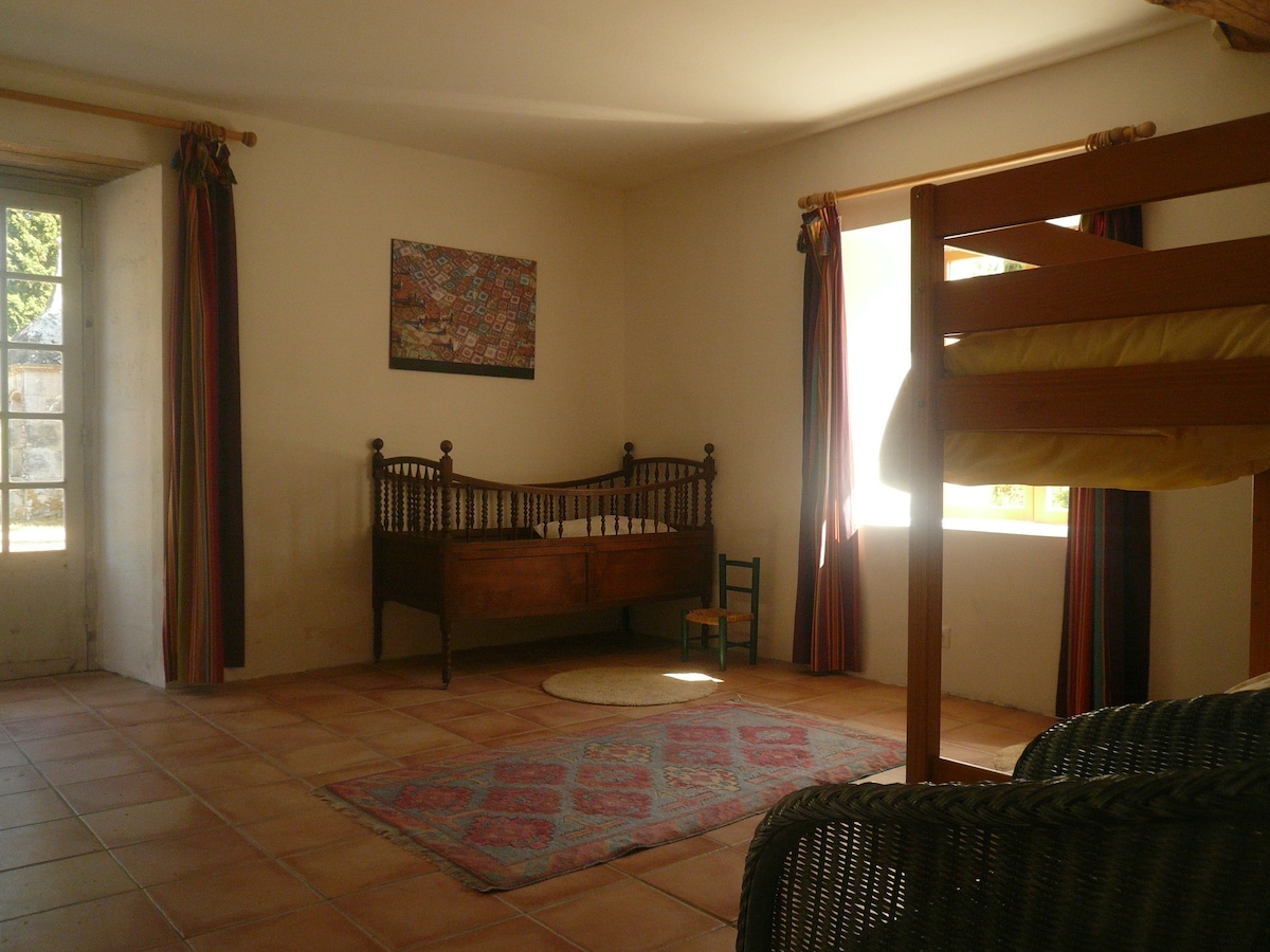 spavaća soba - krevetić