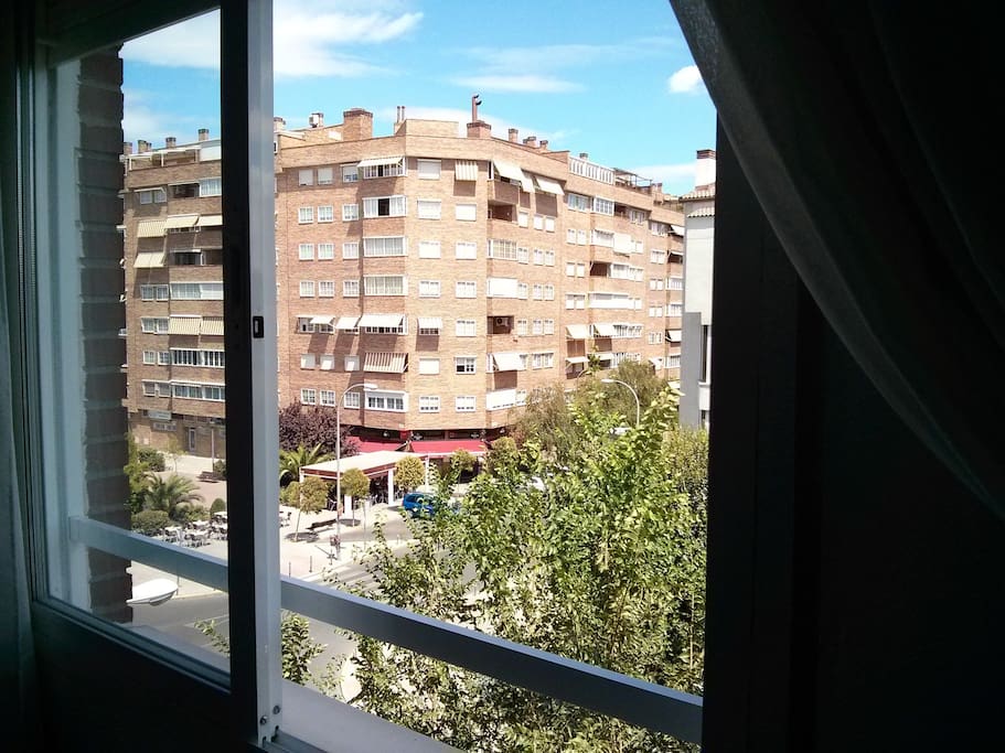 Barrio tranquilo pero con multitud de servicios