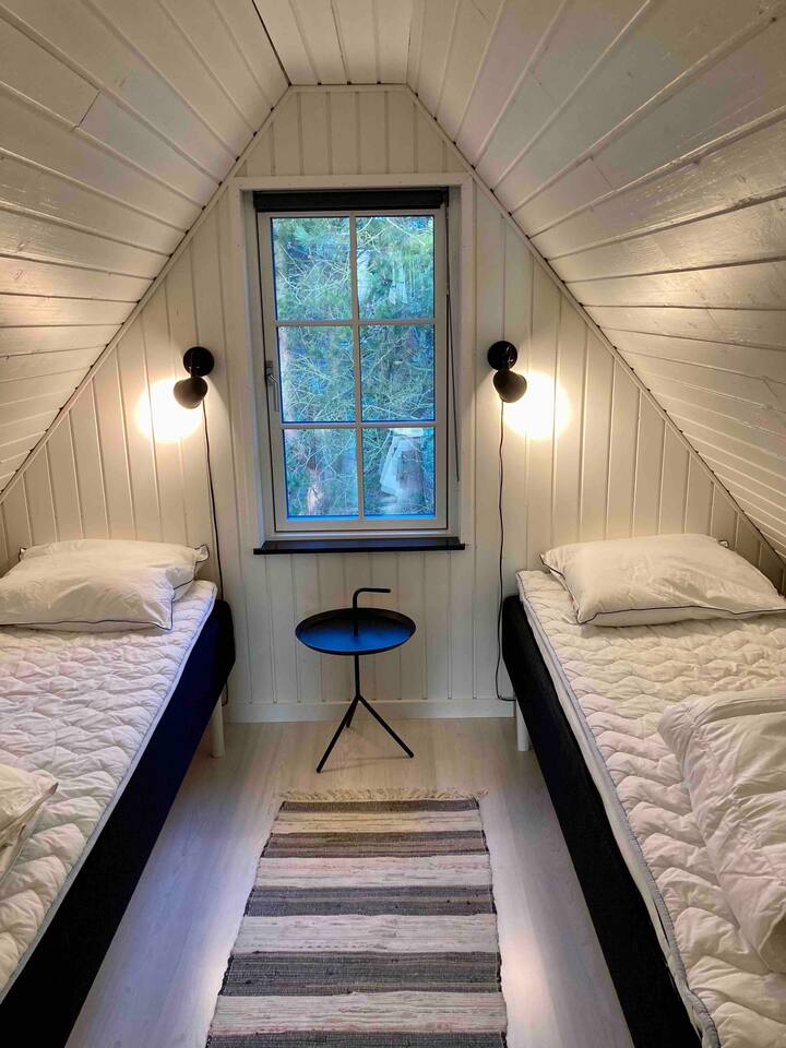 საძინებელი 1