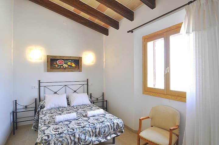 غرفة النوم رقم 6