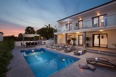 Villa Grey Soul Medulin