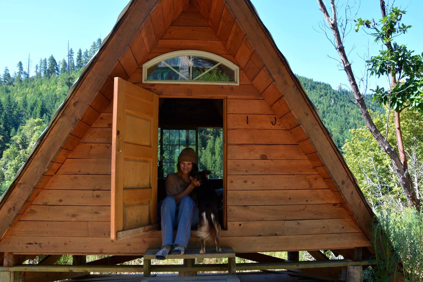 A Frame Rustic Off Grid Cabin Mmv Ecovillage Cabins For Rent In