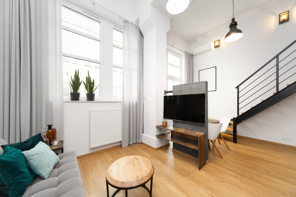 Exclusive LOFT