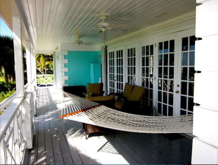 The Blue Inn Villa Freeport Bahamas Houses for Rent in Freeport