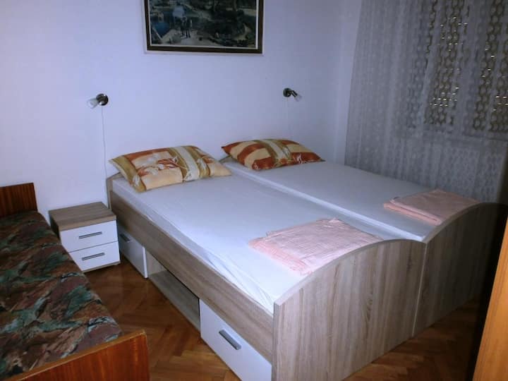 4. Habitación