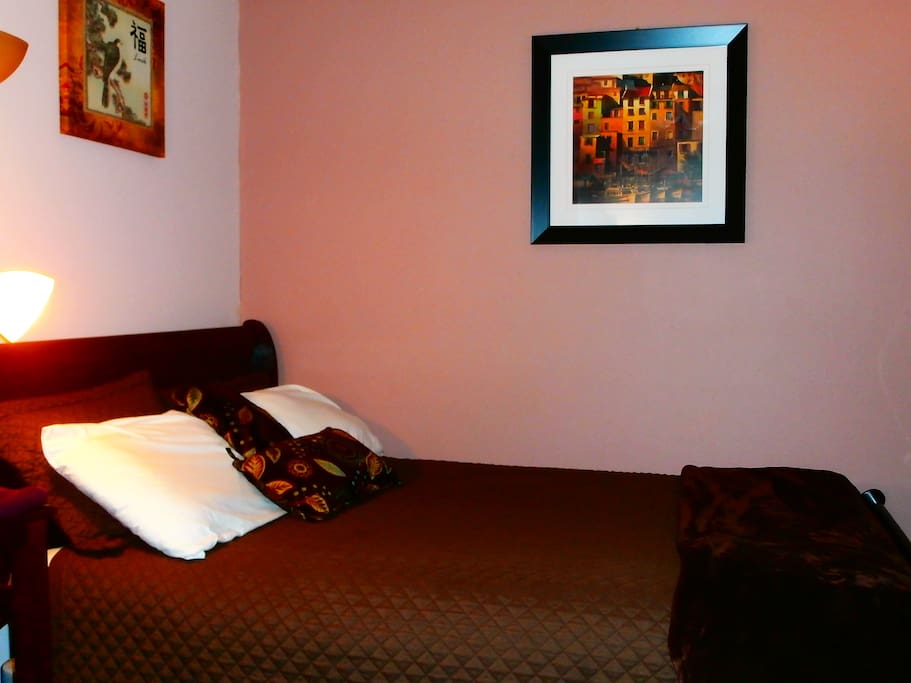 So inviting for a great night's rest. Super comfy new mattress, hotel quality lines, heating blanket.