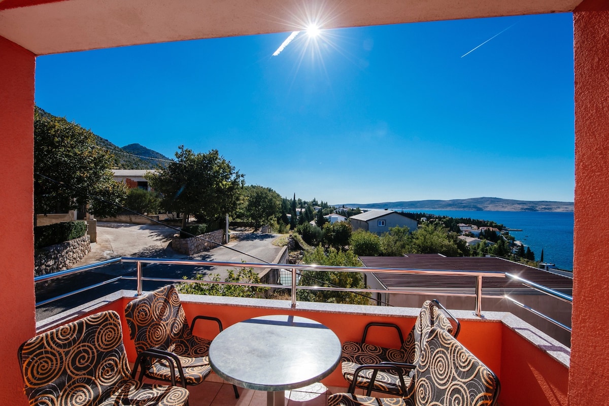Apartman 8 · Apartment A